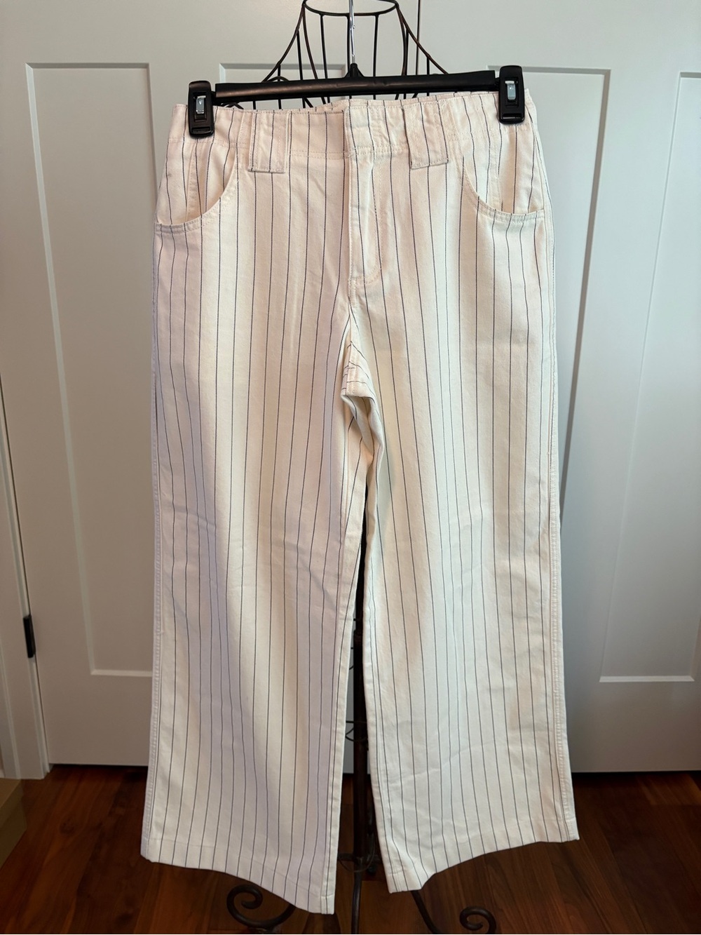 Sanctuary Cream Wide-Leg Pinstripe Pants
